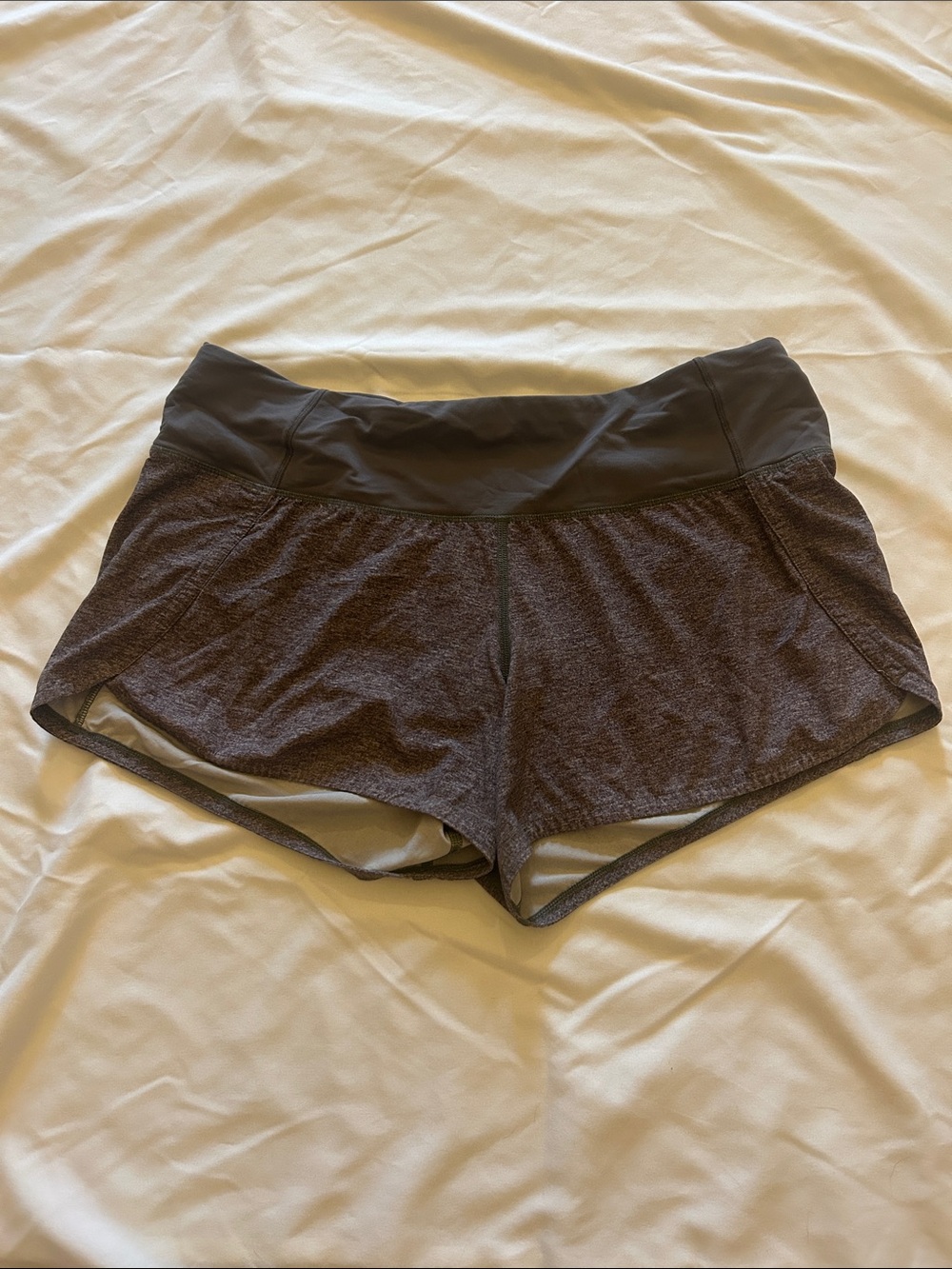Lululemon Women’s Athletic Shorts in Dark Heather Gray